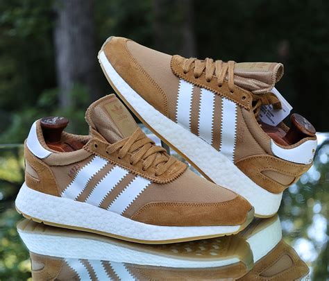 Adidas i 5923 mesa